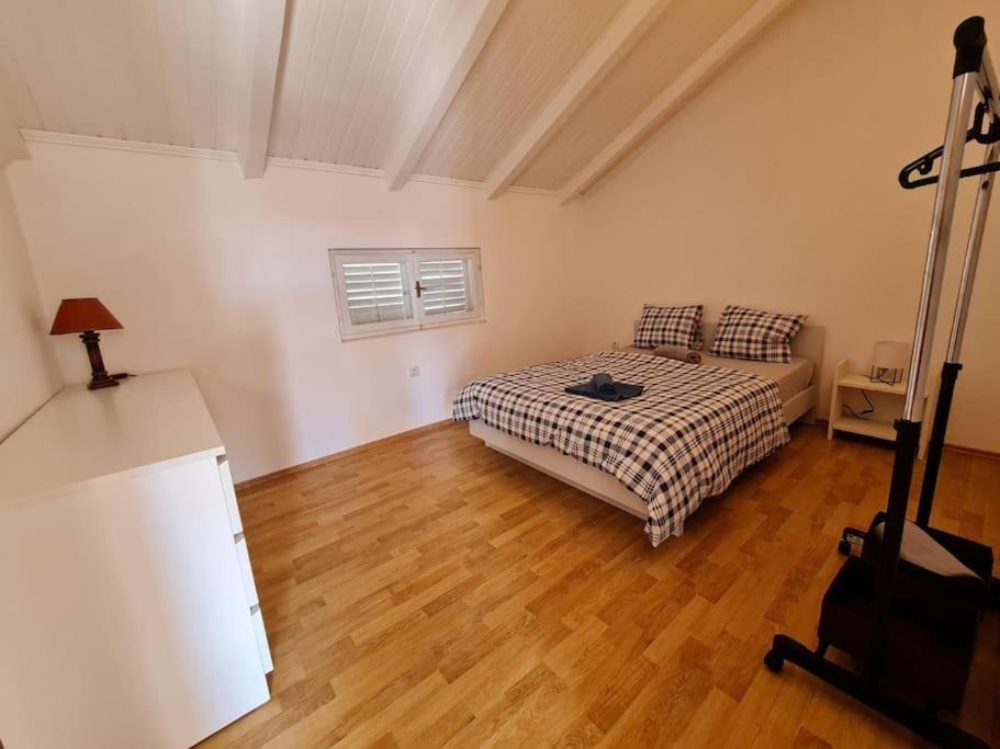 Prostorny Domov V Nejkrasnejsi Casti Chorvatska Apartment Водице Екстериор снимка